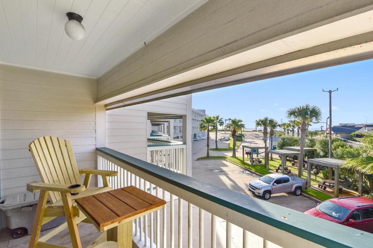 Casa Del Mar Galveston By Vtrips Apartment Exterior photo