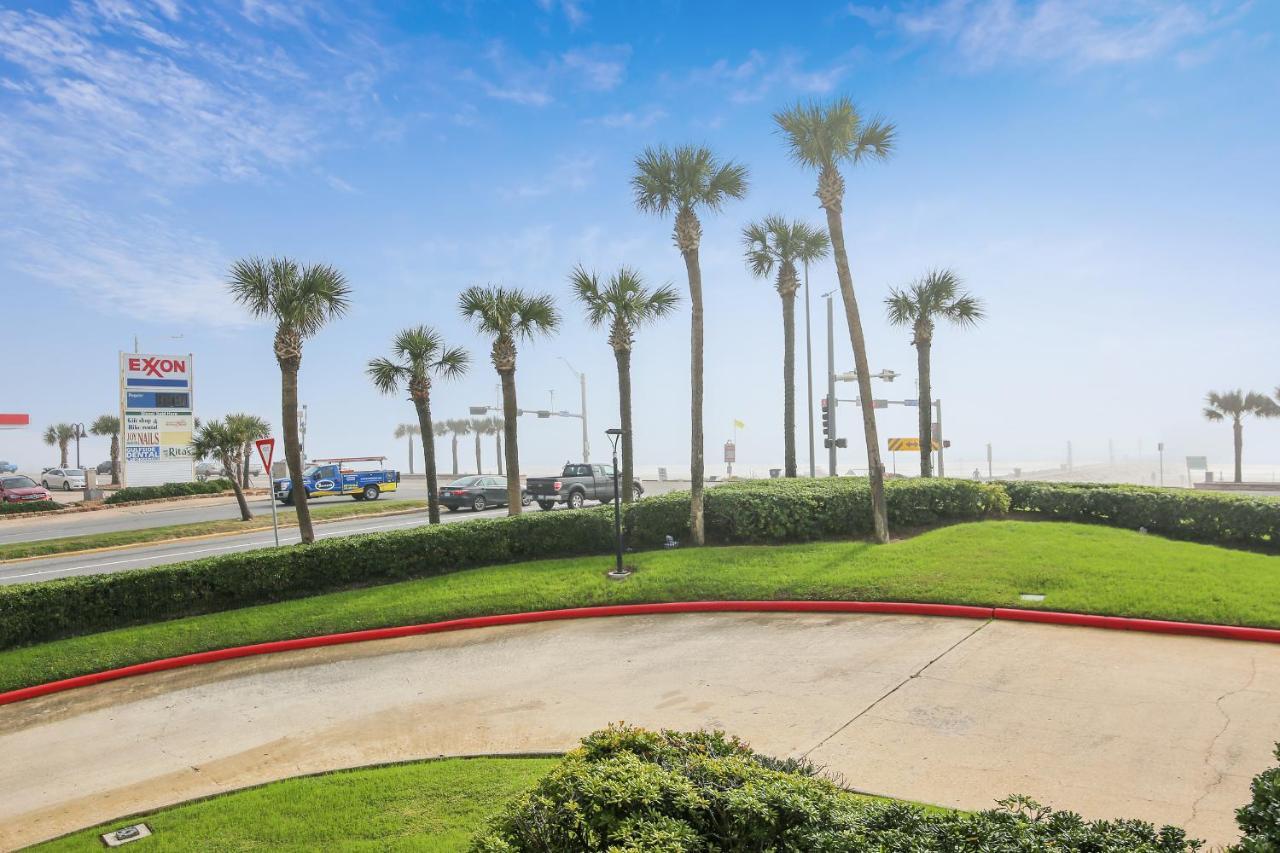 Casa Del Mar Galveston By Vtrips Apartment Exterior photo