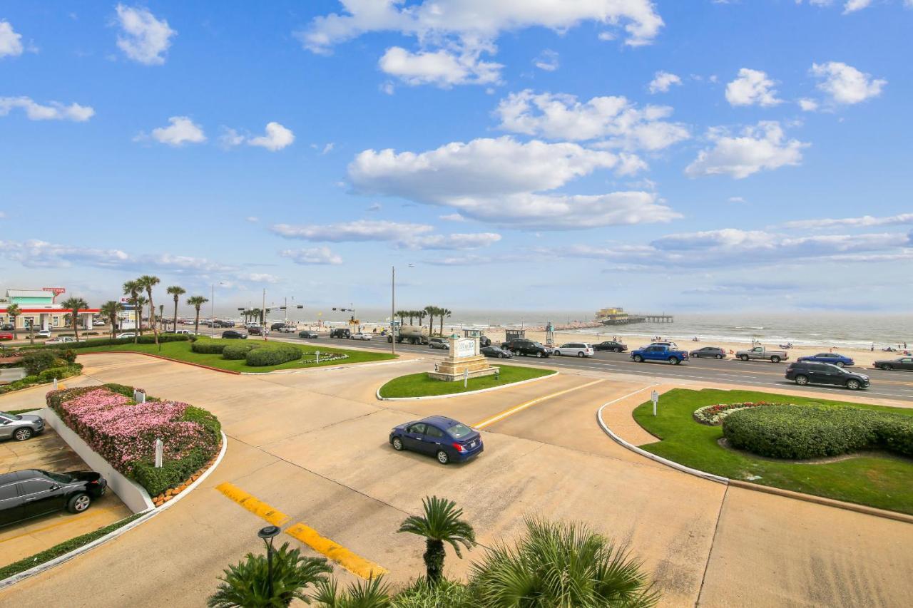 Casa Del Mar Galveston By Vtrips Apartment Exterior photo