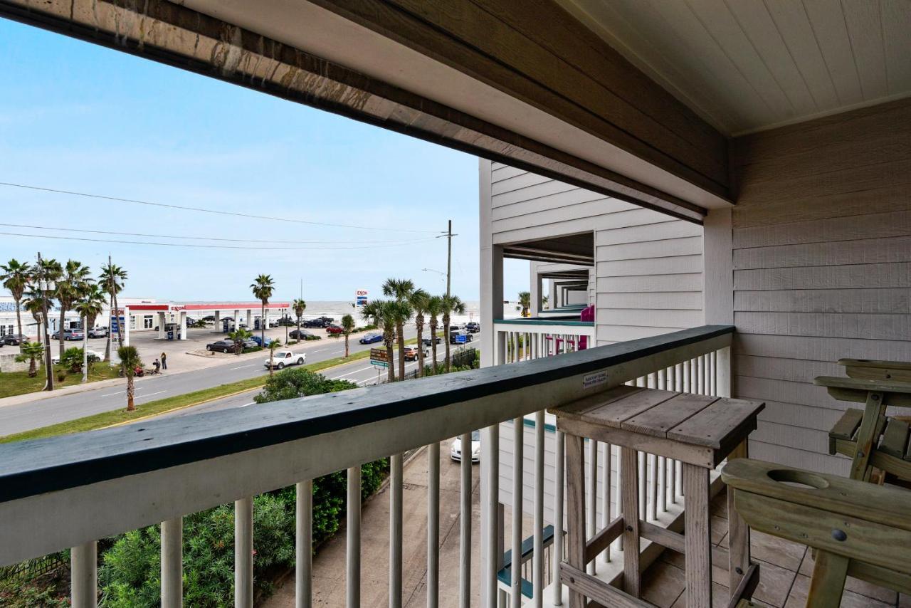 Casa Del Mar Galveston By Vtrips Apartment Exterior photo