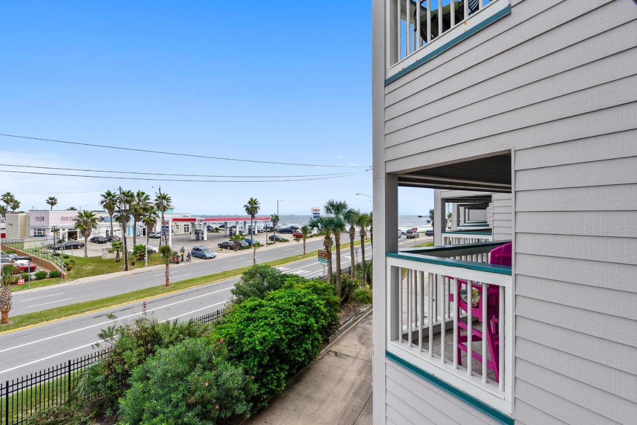 Casa Del Mar Galveston By Vtrips Apartment Exterior photo